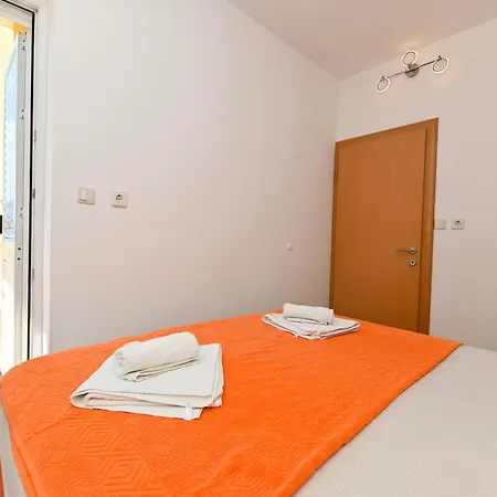 Apartman Tatinja *