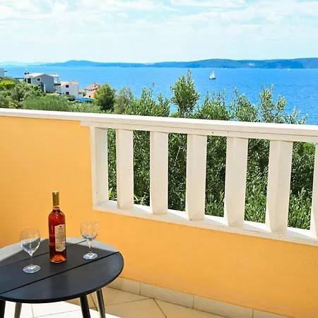 Tatinja Apartman