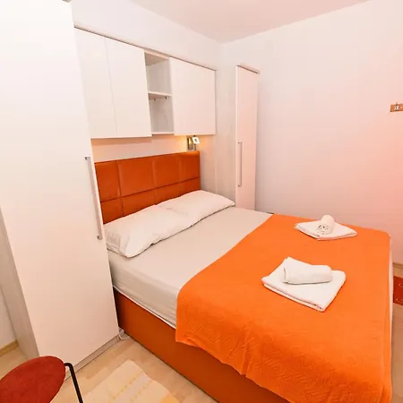 Tatinja * Τρογκίρ