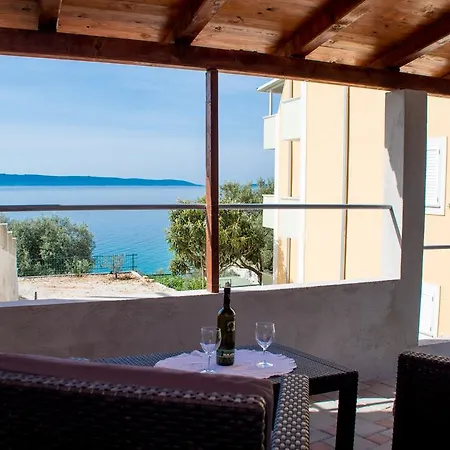 Tatinja Διαμέρισμα *