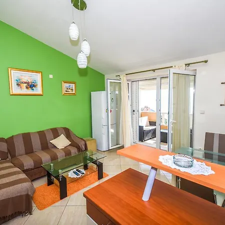 Tatinja Trogir