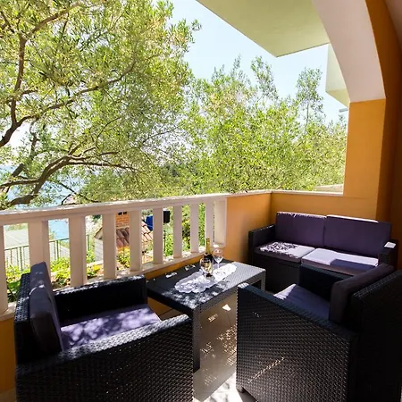 Διαμέρισμα Tatinja *