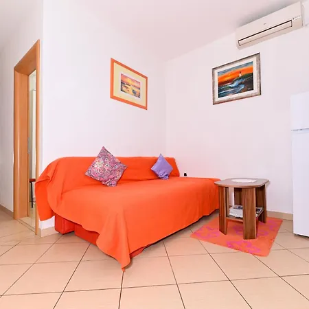 Tatinja Apartman *